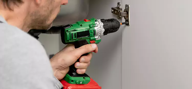 Commercial Door Hinge Repair North Amityville